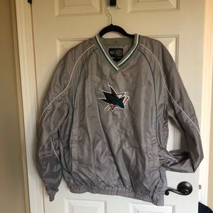NWOT San Jose sharks pull over Jacket, size M